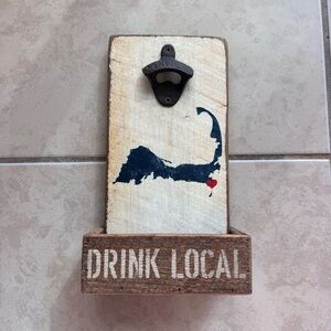 Wooden Wall-Mounted Bottle Opener with Cape Cod Design